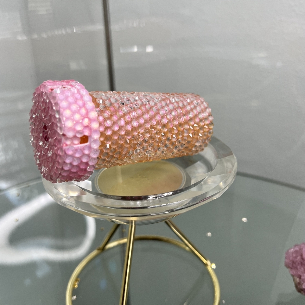 Pill holder